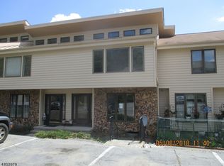 311 Cheyenne Rd, Lafayette, NJ 07848