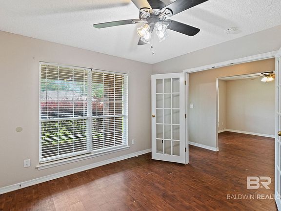 4th image of 134 D'estrehan Rd