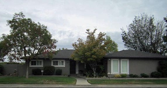 1st image of 932 S Mills Ave