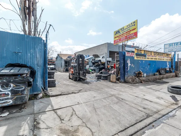 11134 Tuxford St, Sun Valley, CA 91352