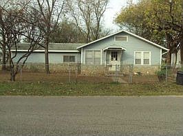 Home for Sale in Shawnee, Oklahoma $44,900