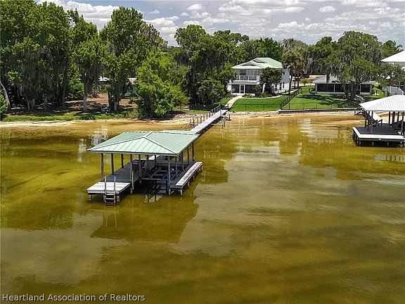 4th image of 16 Lake Stearns Dr