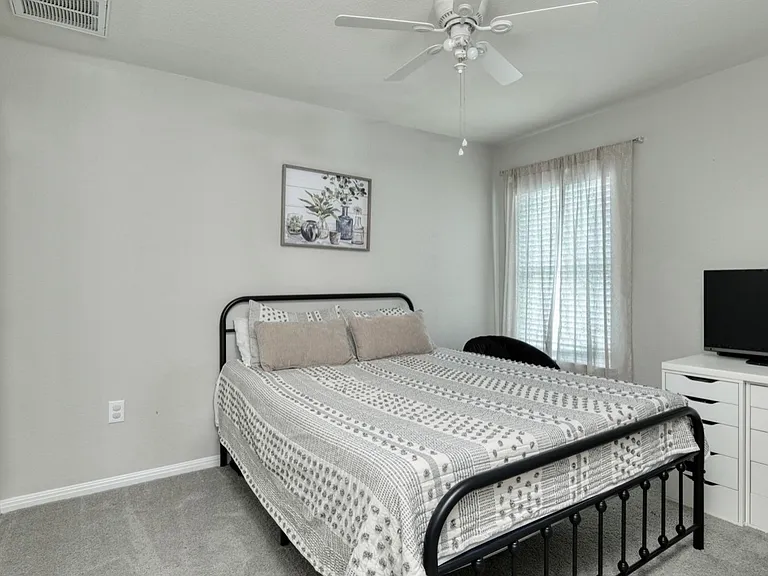 103 W Wilbarger St — Photo 9