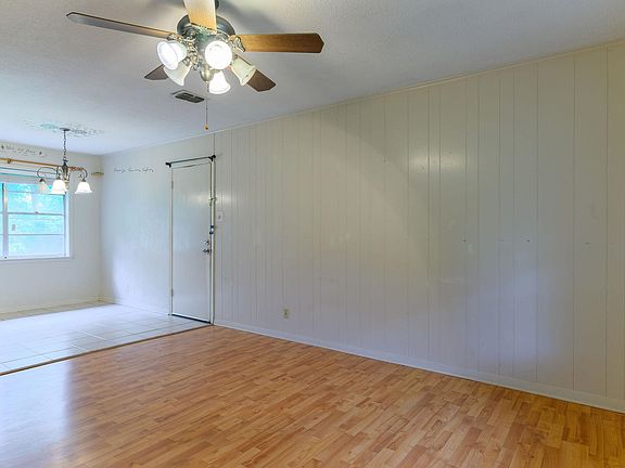 2nd image of 2813 Rampy Ave