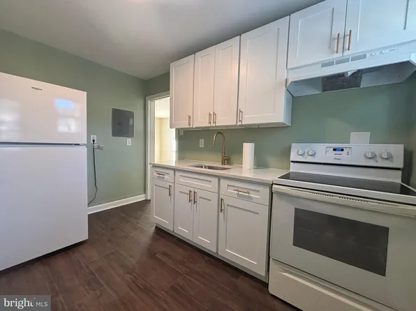 100 Cleveland Ave, Wilmington, DE 19803