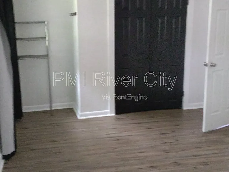 8136 Siskin Ave — Photo 10