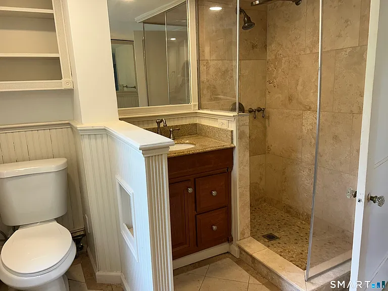 957 Palisado Ave — Photo 28