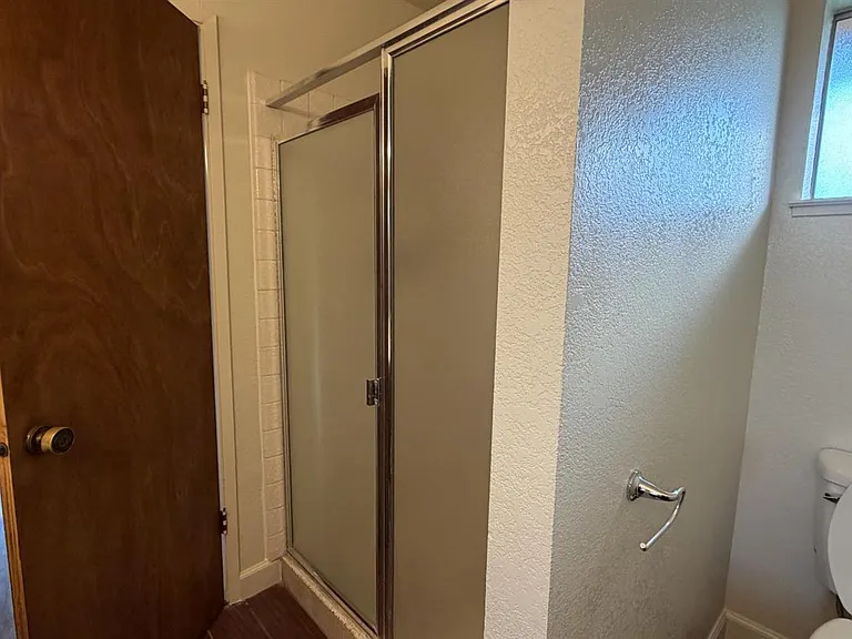 5771 N Valentine Ave #101 — Photo 25