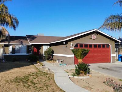 313 Camino Real Dr, Delano, CA, 93215