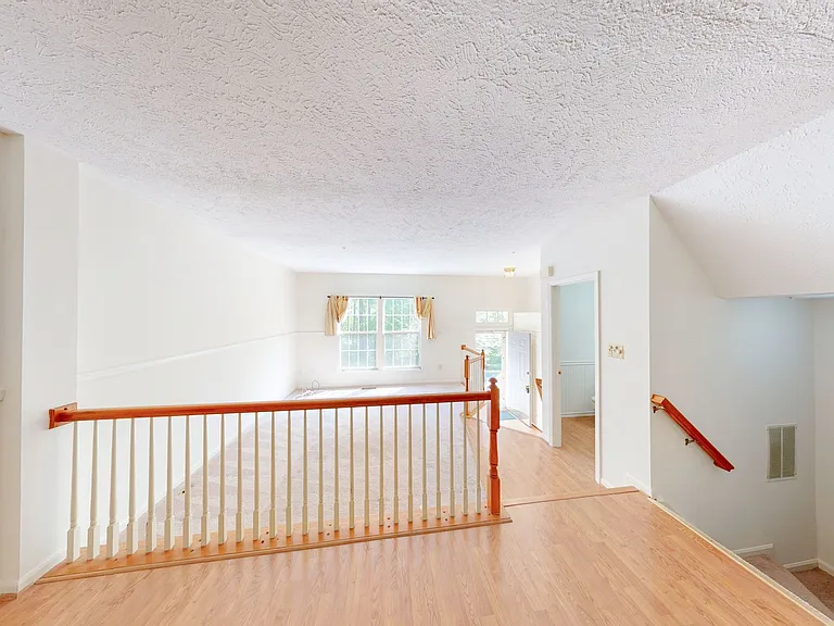 3038 Finsel Ct — Photo 13