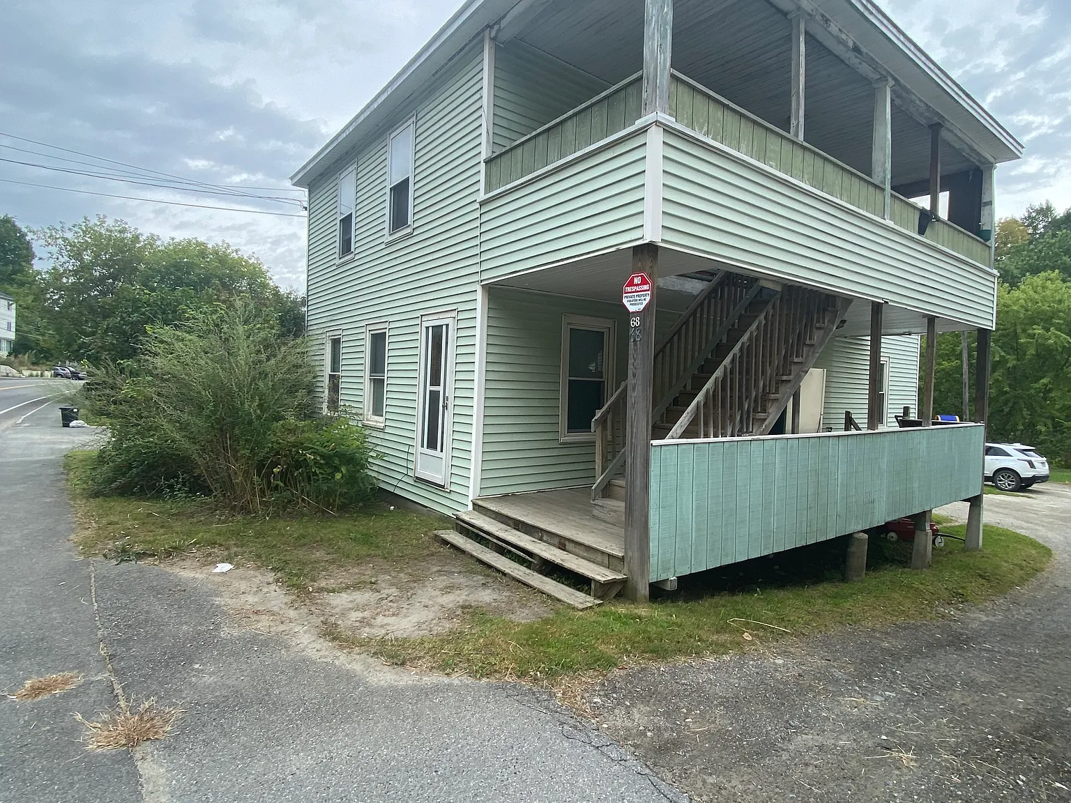 3 bed, $1,750 — Photo 2
