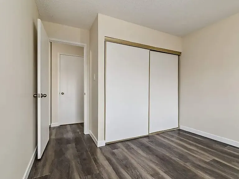 5411 39th Ave #207 — Photo 9