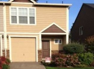 247 N Cedar St, Canby, OR 97013