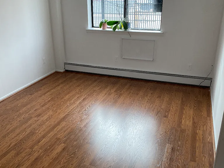 743 Thieriot Ave #1 — Photo 8