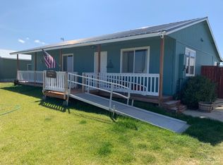 87352 Pinion Ln, Christmas Valley, OR 97641