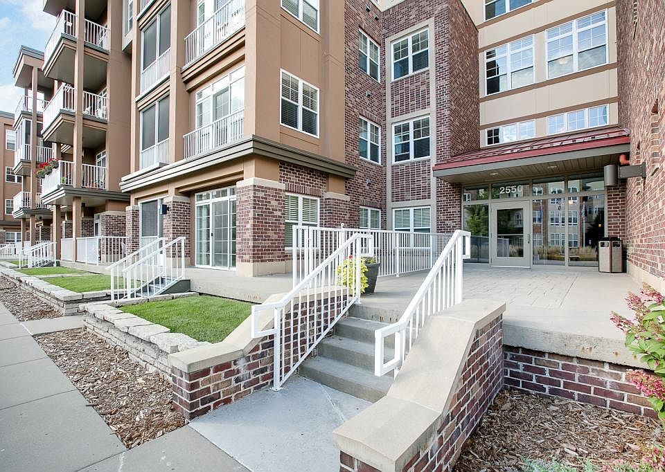 1st image of 2550 38th Ave NE Unit 309