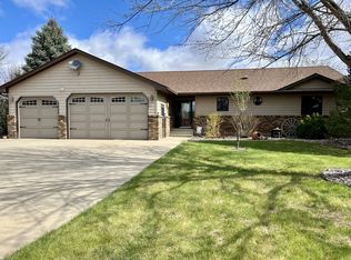 28678 Evergreen St, Pierre, SD 57501