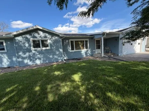 832 N Main St, Wakeeney, KS 67672