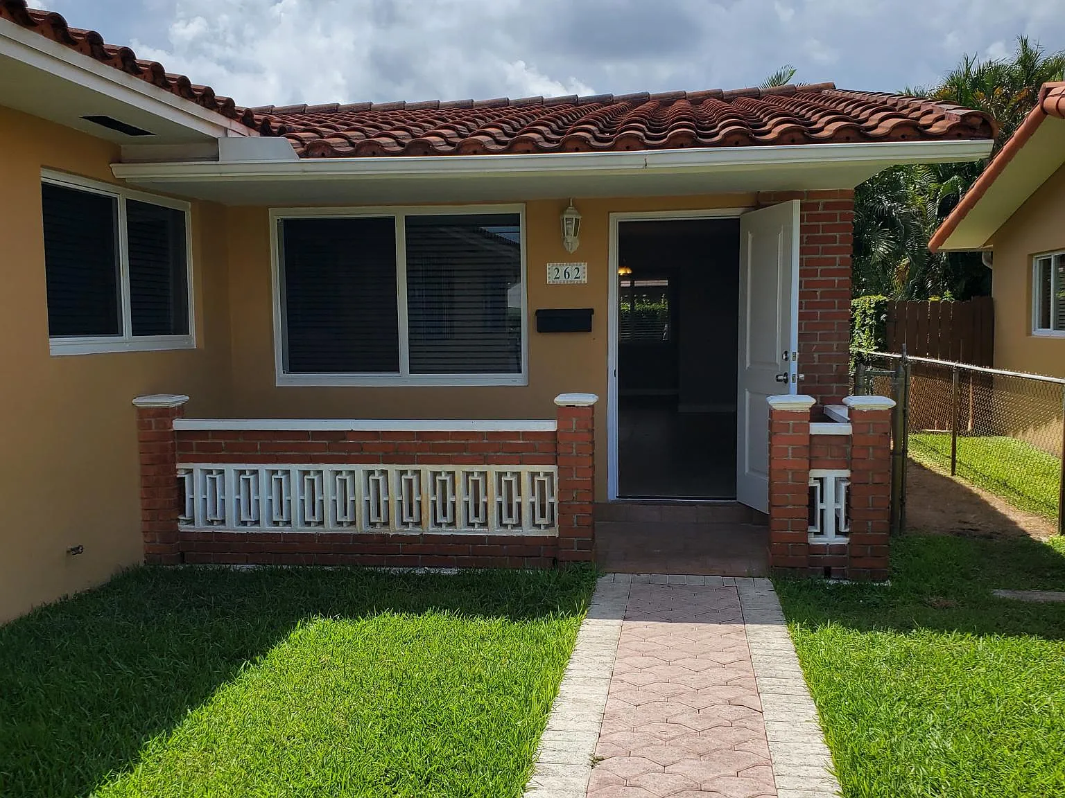 262 NW 49th Ave, Miami, FL 33126 | Zillow