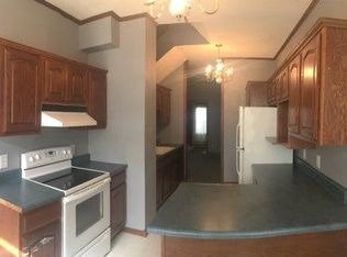 220-224 4th St NE, Mason City, IA 50401