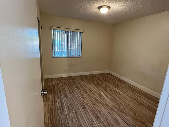 5th image of 3166 Coral Springs Dr #6