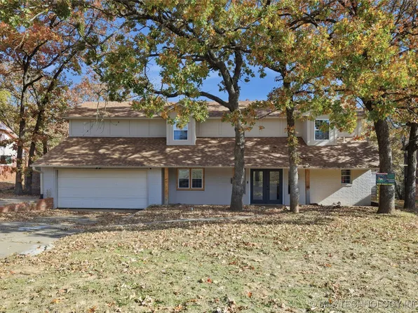 1109 S Division St, Sapulpa, OK 74066
