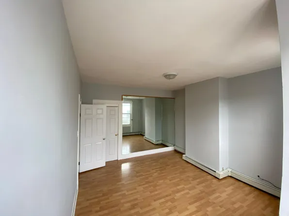 589 67th St, West New York, NJ 07093