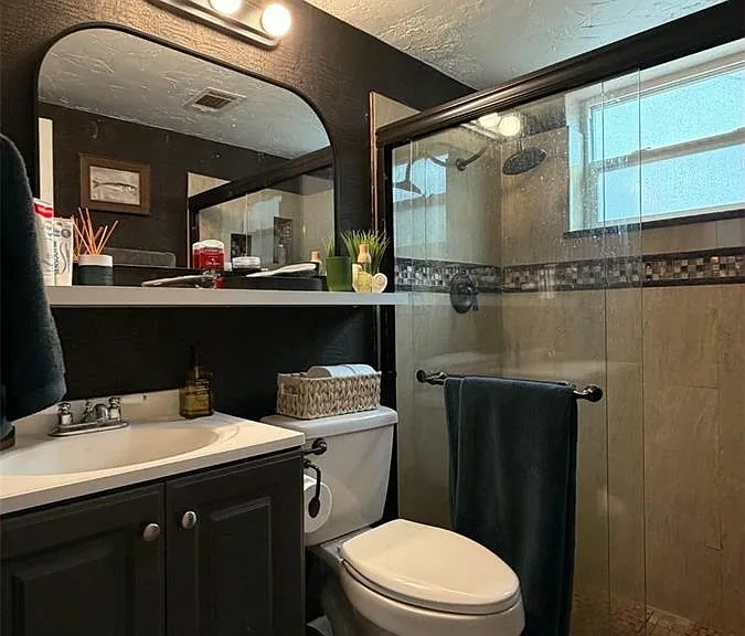 10921 Hermosa Ct — Photo 13