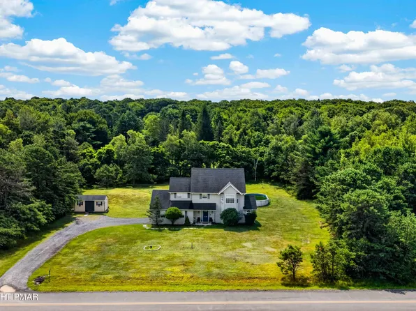 1139 Kindling Dr, Blakeslee, PA 18610