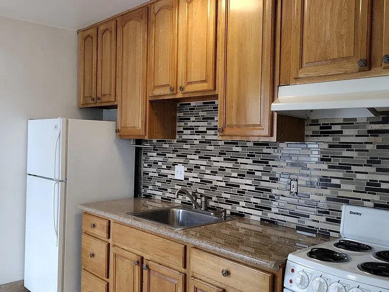 588 E. Mel Avenue - Hermosa Palms — Photo 51