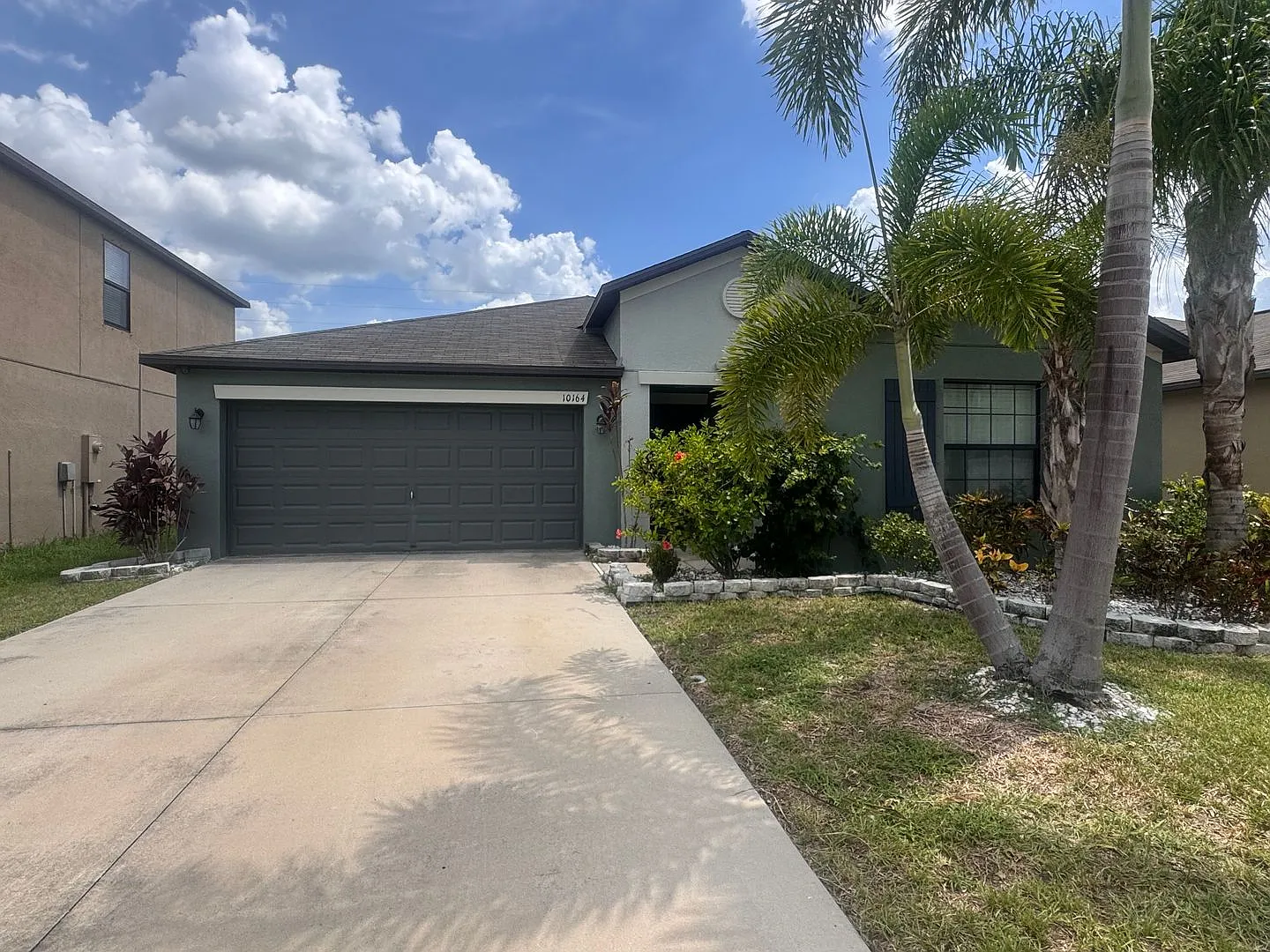 4-Bedroom, 2 Bath Single Family for Rent in Wimauma, FL | 2 -Car Attached Garage & Modern Kitchen — Photo 1