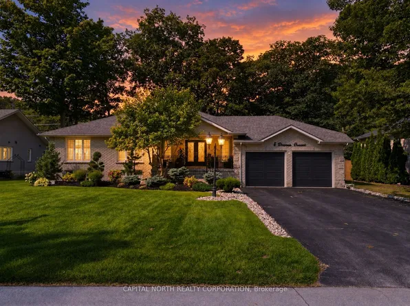 8 Downer Cres, Wasaga Beach, ON L9Z 1C2