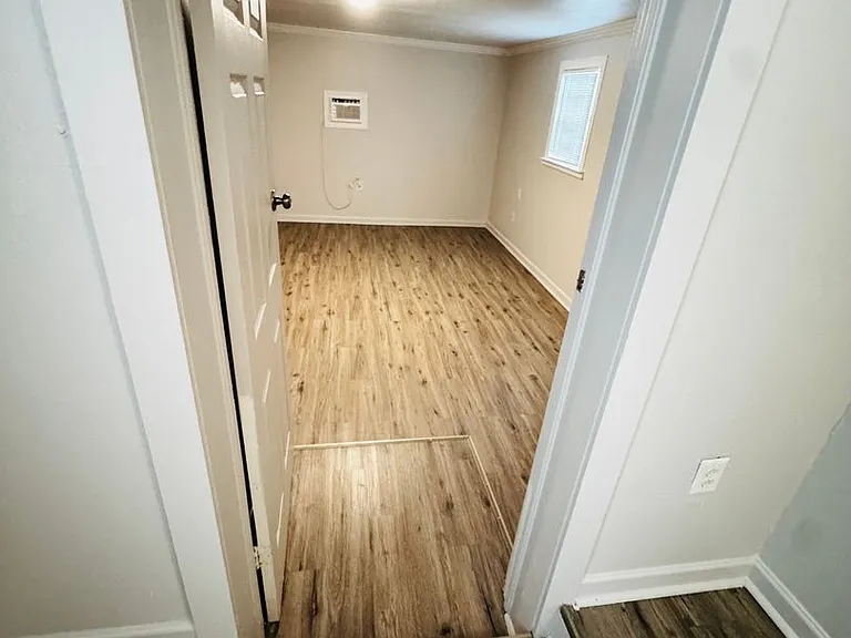 4431 Adams Ave — Photo 5