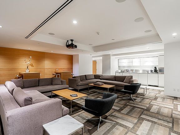4th image of 838 W Hastings St #24XX