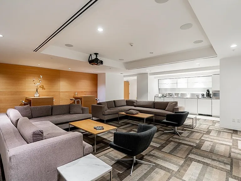 838 Hastings St W #2402 — Photo 11