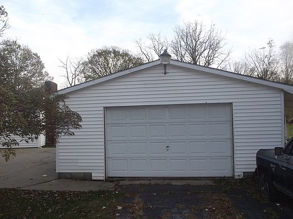 2nd image of 6097 State Highway 3170