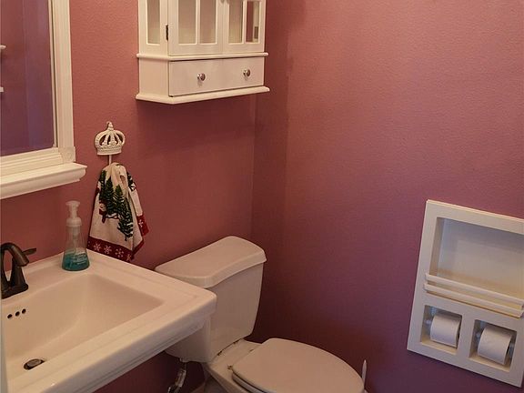4th image of 8703 Tumblewood Dr