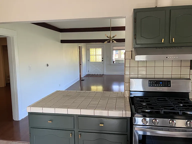 4802 Converse St — Photo 7