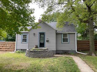 307 Milan Ave, Mitchell, SD 57301