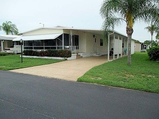 4th image of 431 Beaver Run St