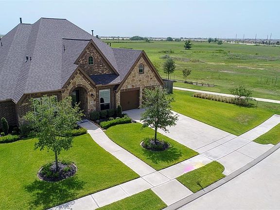 There's so much space next to this beautiful property!