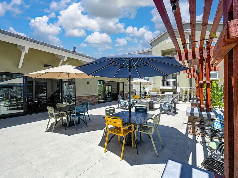 Vela Apartments — Photo 20