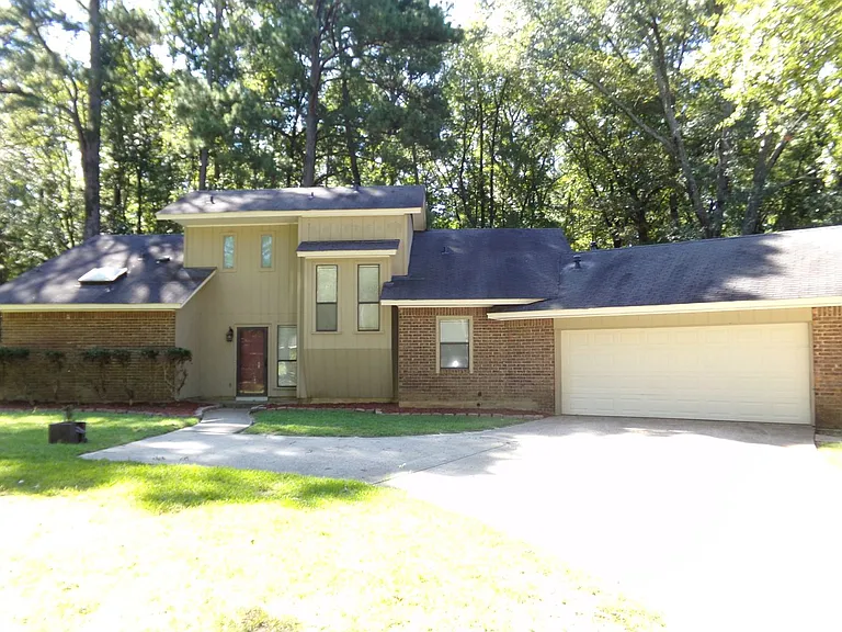 1002 Chase Ln — Photo 21