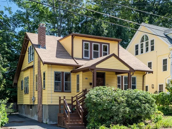384 Linwood Ave, Newton, MA 02460