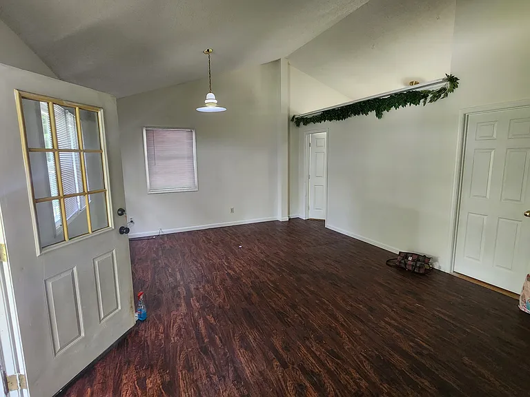 1005 Dominion Trl — Photo 2