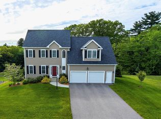 33 Brookmeadow Ln, South Grafton, MA 01560