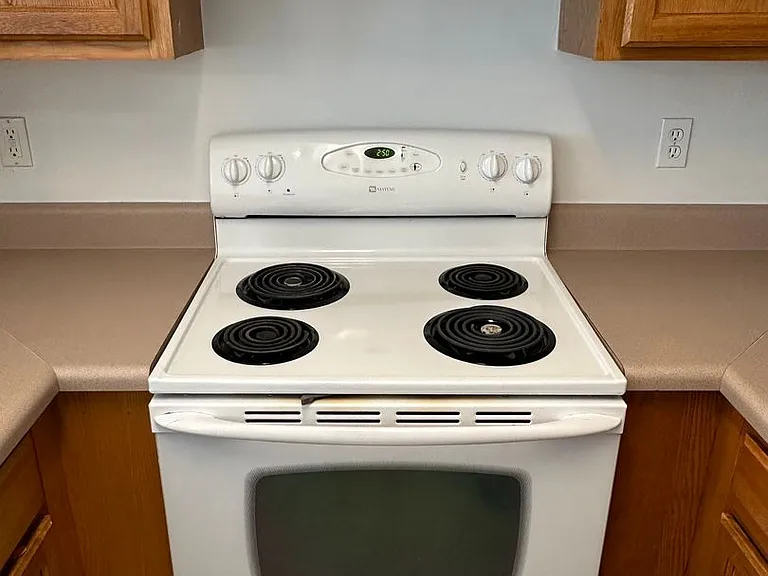 209 Swaying Pine Ct — Photo 34