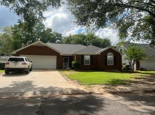 103 Mayfair Cir, Warner Robins, GA 31093