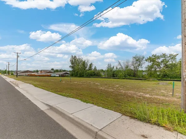 826 S Colville Rd, Deer Park, WA 99006