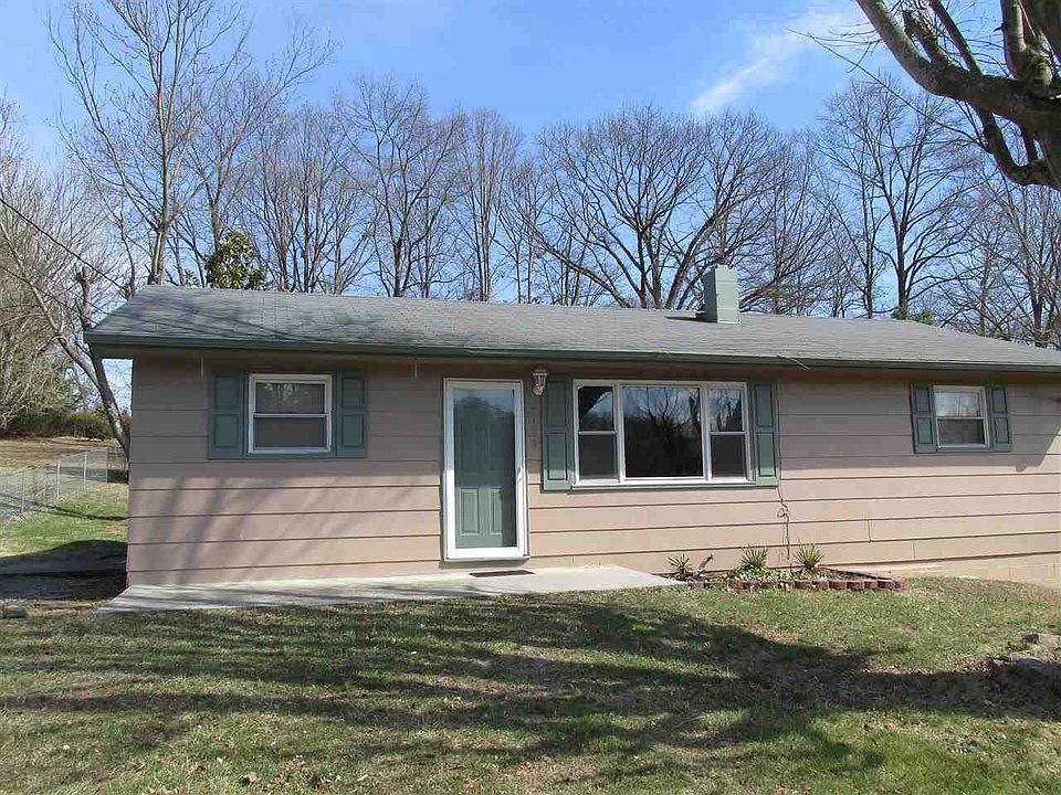 2nd image of 2188 Lonnie Cir